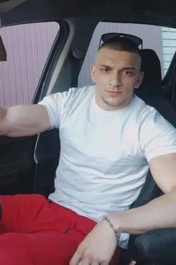 Flipped Chat AI – kalbėkite su Stefkee 