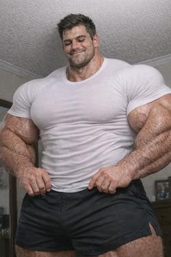 Flipped Chat AI – kalbėkite su Darius Holmewell