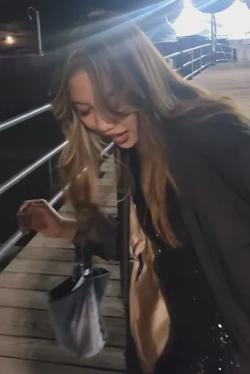 Flipped Chat AI – 與 Nikki 聊天