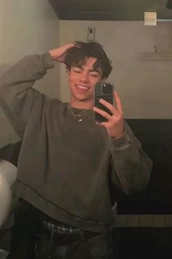 Flipped Chat AI – Chatta med Malachi barton 💓