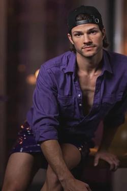 FlippedチャットAI – Jared Padalecki とチャット
