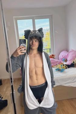 Flipped Chat AI – Chatta med Leo Andradd