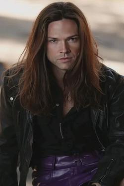 Flipped Chat AI – Jared Padalecki Todd 와 채팅
