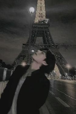 AI trò chuyện đảo ngược – Trò chuyện với Kim Taehyung