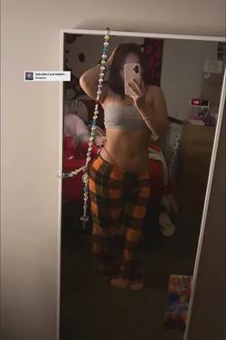 Flipped Chat AI – Mommy 와 채팅