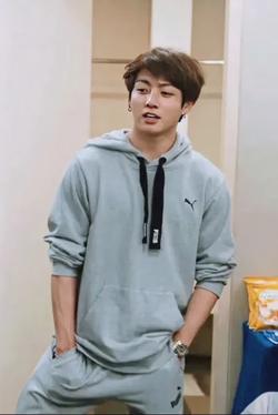 AI trò chuyện đảo ngược – Trò chuyện với Jungkook