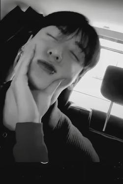 Flipped Chat AI – Bate-papo com Jungkook Jeon