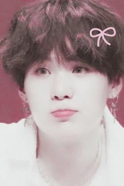 Flipped Chat AI – Chatten mit Yoongi 