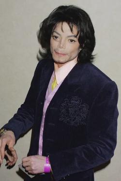 फ़्लिप्ड चैट AI – Michael Jackson के साथ चैट करें