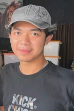 Flipped chat ai - makipag -chat sa Mas boy