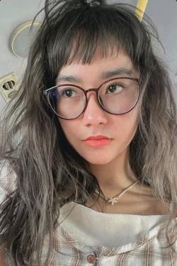 Flipped Chat AI – Chat dengan Freya Nasyifa Jayawardana