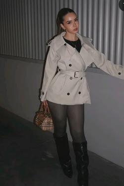 Flipped Chat AI – Chatta con Carla   