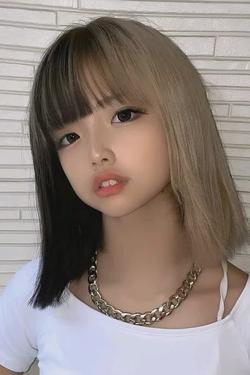 Flipped Chat AI – 與 Helena 聊天