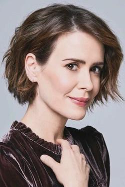 Flipped Chat AI – Csevegés Sarah Paulson - Színésznő