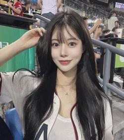 Flipped Chat AI – Bate-papo com 주예지