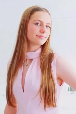 Flipped Chat AI – Discuter avec Cerrus Norris