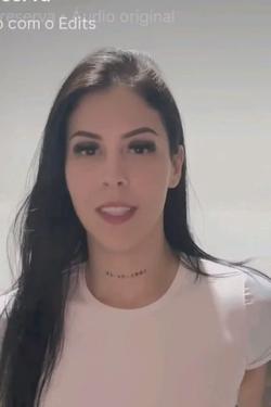 Flipped Chat AI – Chat dengan Marina Velasco