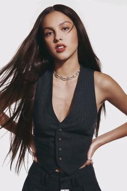 Flipped Chat AI – Chatta med Olivia Rodrigo