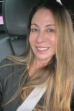 Αναστροφή συνομιλίας AI – Συζήτηση με Christy Canyon