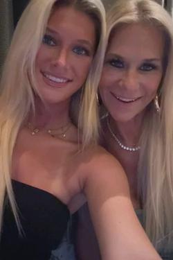 Flipped Chat AI – Chat Indy and Melissa