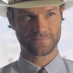 Flipped Chat AI – Чат с Jared Padalecki 