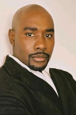 Flipped Chat AI – Чат с Morris Chestnut 