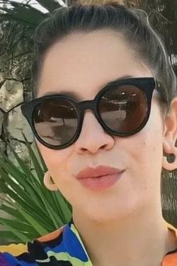 Flipped Chat AI – razgovarajte s Marília Mendonça 