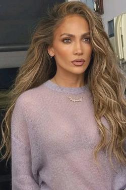 Flipped Chat AI – Chat dengan Jennifer Lopez