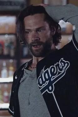 Çevrilmiş Sohbet Yapay Zekası – Jared Padalecki ile sohbet edin