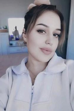 Flipped Chat AI – Chat cu يارا