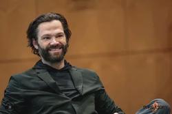 الذكاء الاصطناعي للدردشة المعكوسة – الدردشة مع Jared Padalecki 