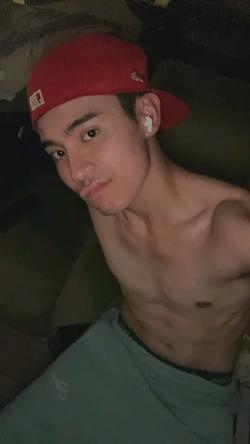 FlippedチャットAI – Brent Manalo とチャット