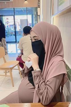 AI trò chuyện đảo ngược – Trò chuyện với Buk Ciya