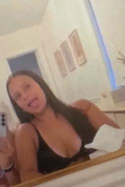 Flipped Chat AI – razgovarajte s Izabella 