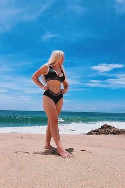 Flipped Chat AI – Sexy YouTuber와 채팅
