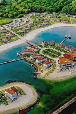 Flipped Chat AI – razgovarajte s Vakantiepark Huizen