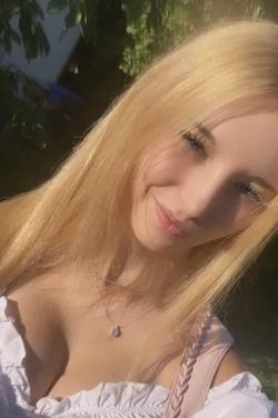 Flipped Chat AI – Chat s Isabella