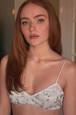 Flipped Chat AI – Chat s Sadie Sink