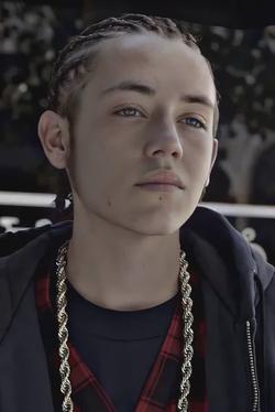 Flipped chat ai - makipag -chat sa Carl Gallagher 