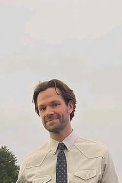 FlippedチャットAI – Jared Padalecki とチャット