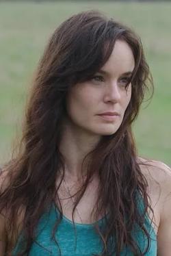Flipped Chat AI – kalbėkite su Lori grimes