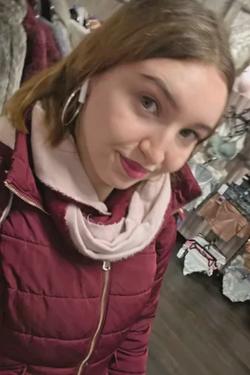 Flipped Chat AI – Discuter avec Anastasia kraver 19ans 