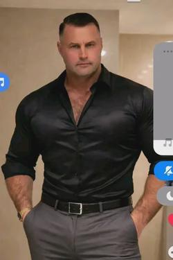 Flipped Chat AI – Discuter avec Darío Valcázar