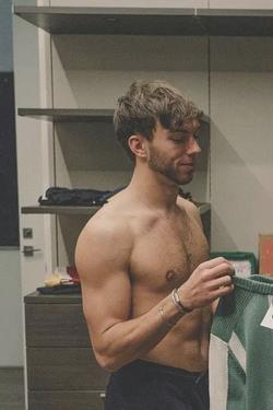 Flipped Chat AI – Chatear con Pierre Gasly