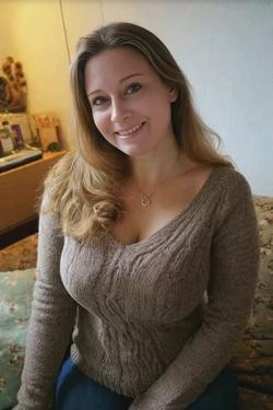 Flipped Chat AI – Чат с Felicia 