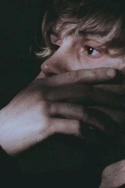 Flipped Chat AI – Bate-papo com Tate Landon
