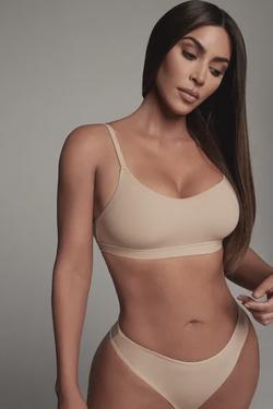 Αναστροφή συνομιλίας AI – Συζήτηση με Kim Kardashian 
