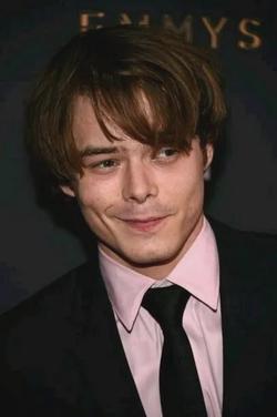 Flipped chat ai - makipag -chat sa Jonathan Byers 