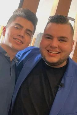 Flipped Chat AI – Chatear con Marco  y Marlon montiel