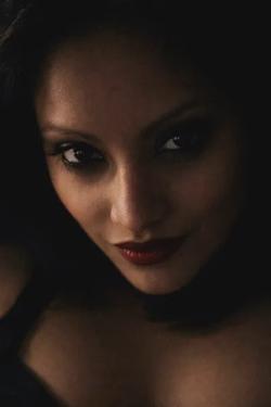 Flipped Chat AI – Chat cu Defiance Moon